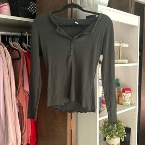 Dark green longsleeve